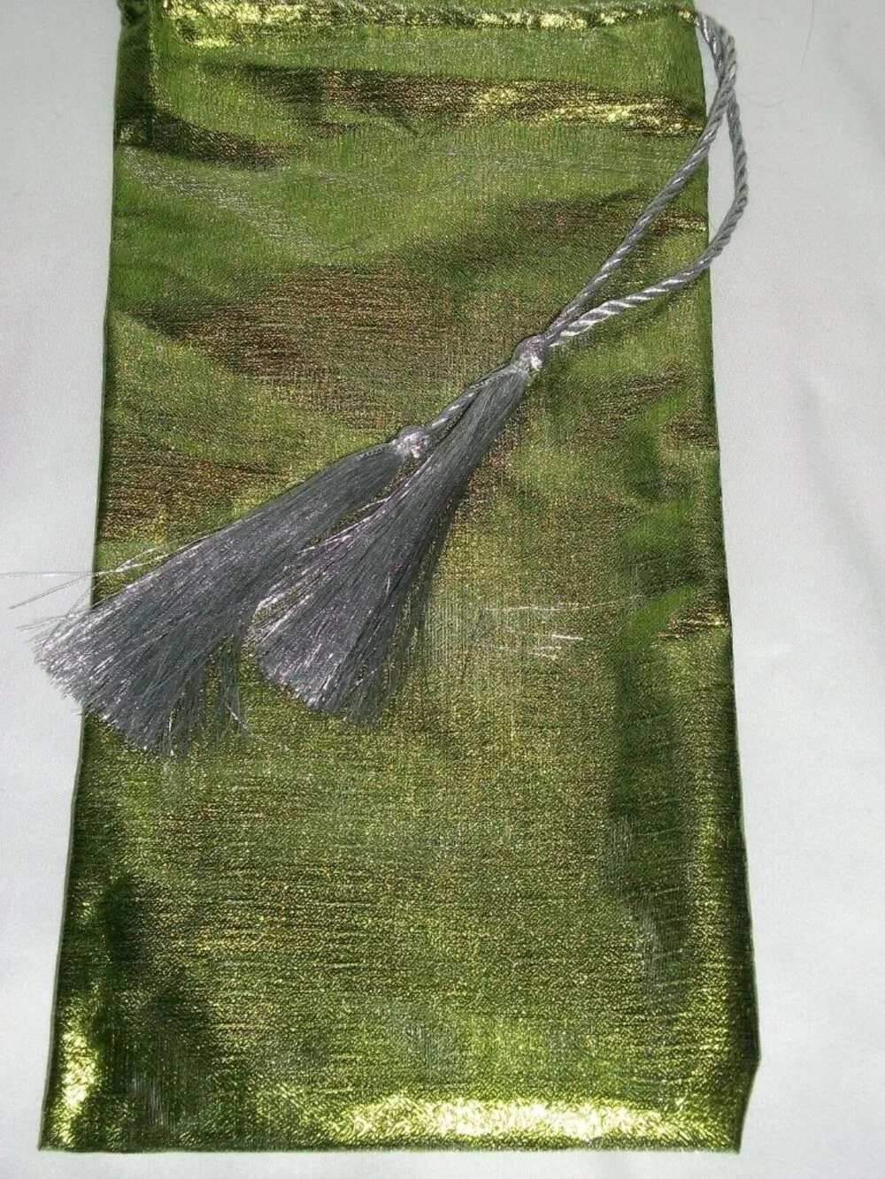 Green Lime Shimmer Premium Wine Bottle Gift Bag Silver Tassel Cord Christmas